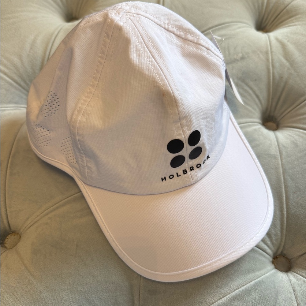 White Holbrook Women’s Active Baseball Cap